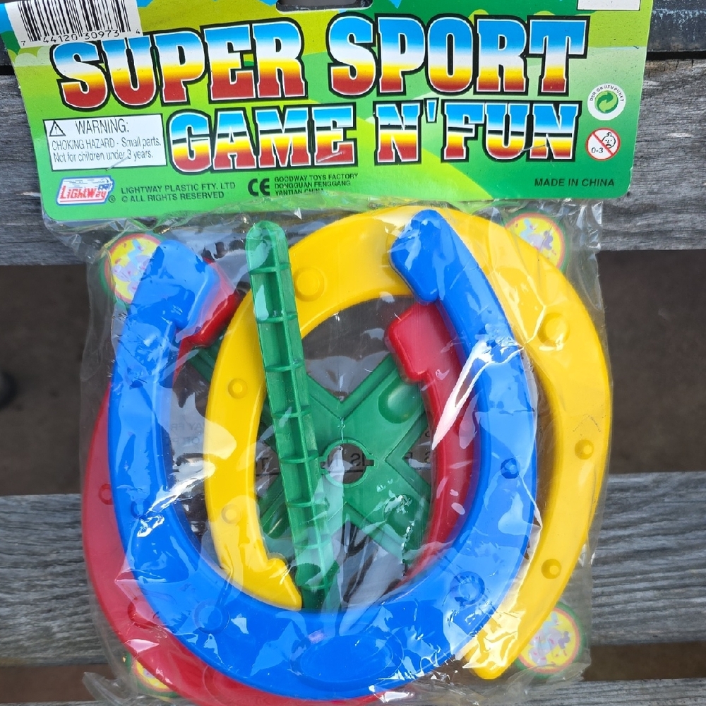 Colorful Horseshoe Game Set